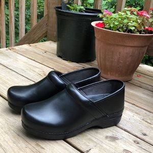 Dansko XP Clogs